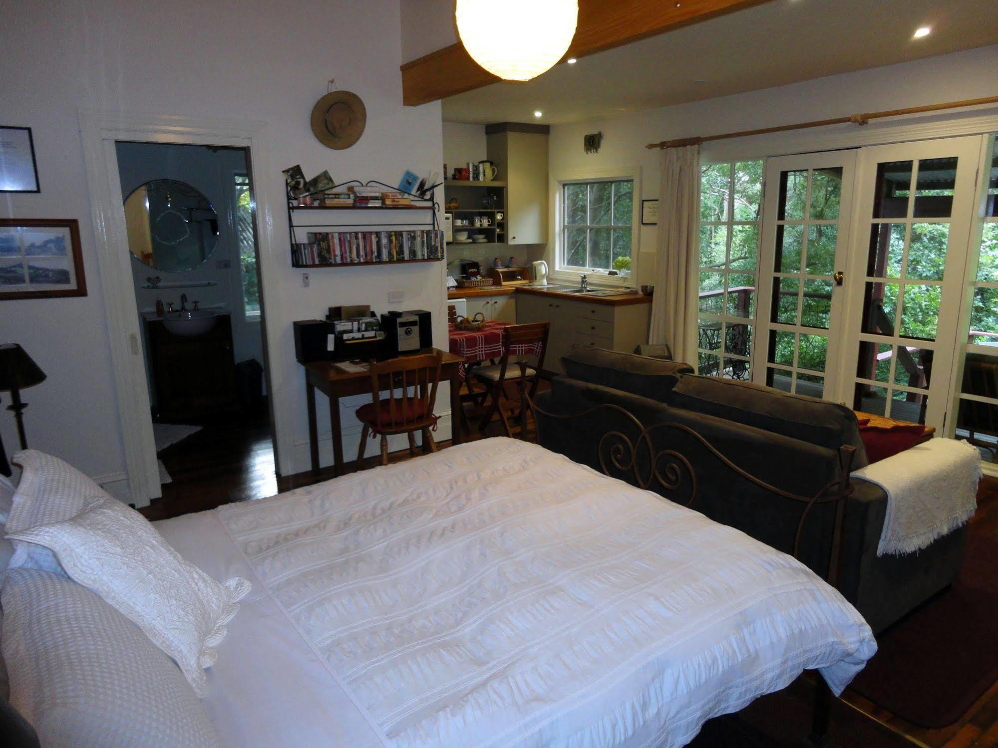 بلجريف Stone'S Throw Cottage Bed And Breakfast المظهر الخارجي الصورة